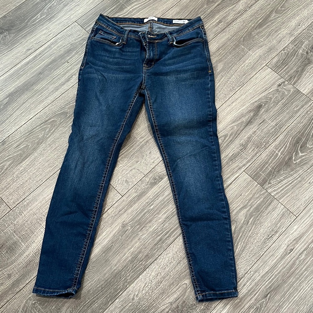Women’s jeans